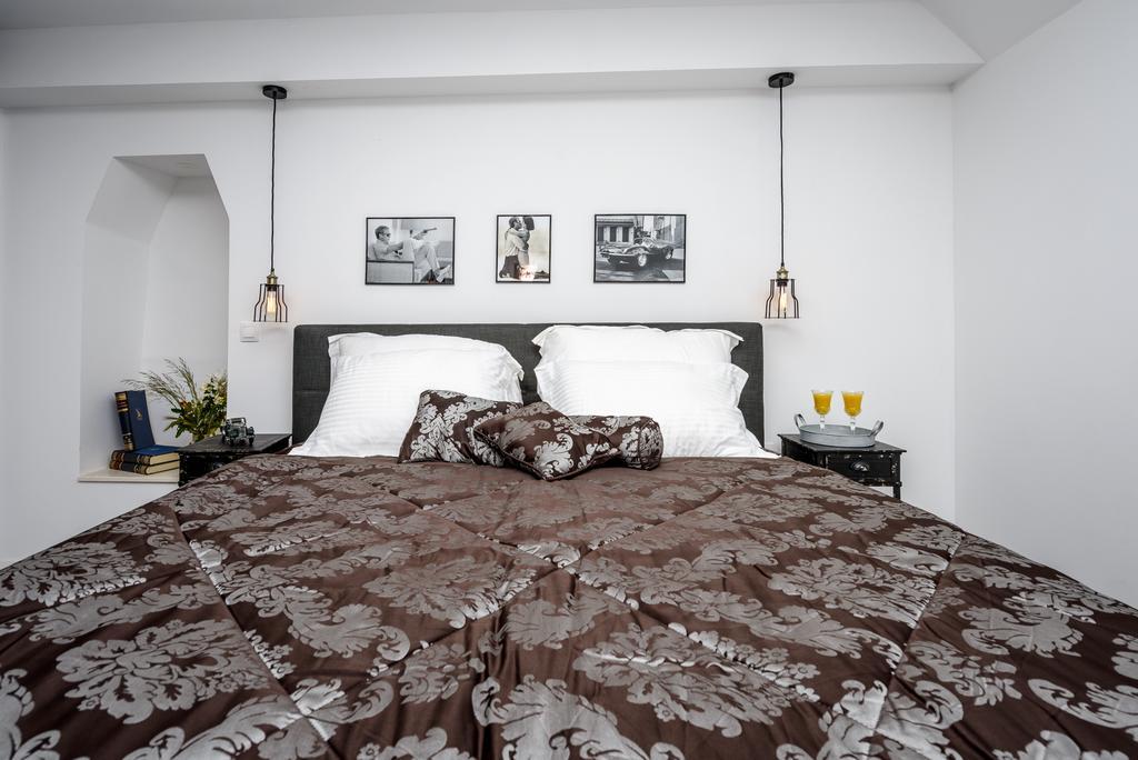 Apartments La Boheme Дубровник Стая снимка
