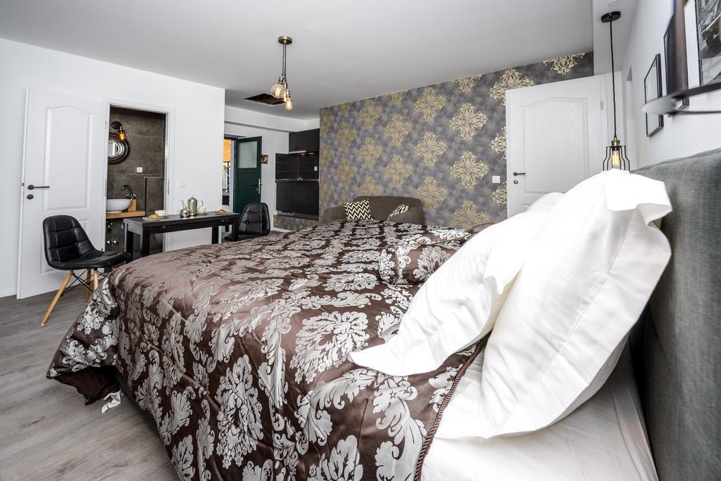 Apartments La Boheme Дубровник Екстериор снимка