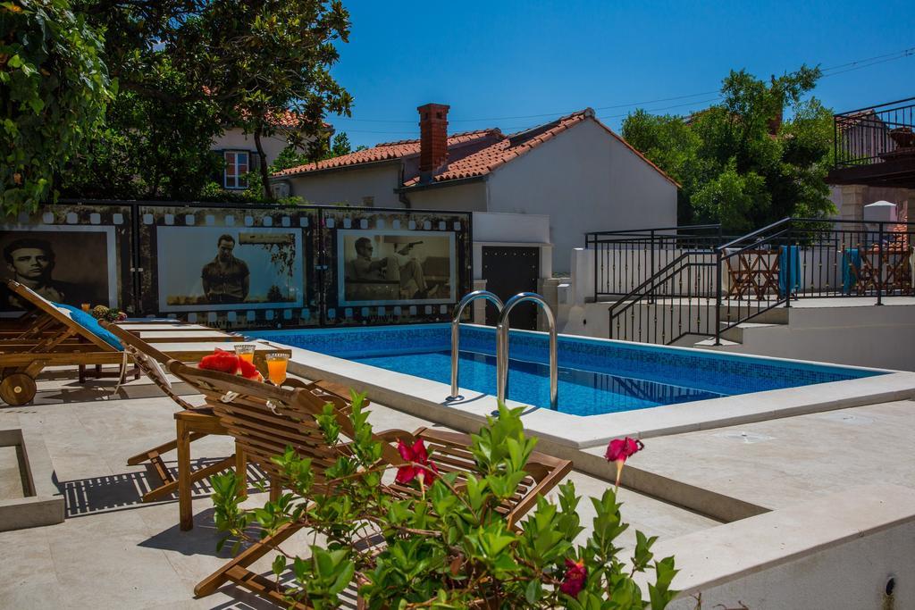 Apartments La Boheme Дубровник Екстериор снимка