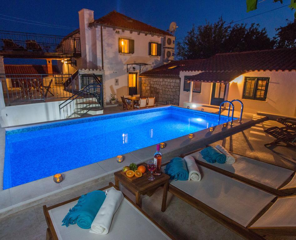 Apartments La Boheme Дубровник Екстериор снимка